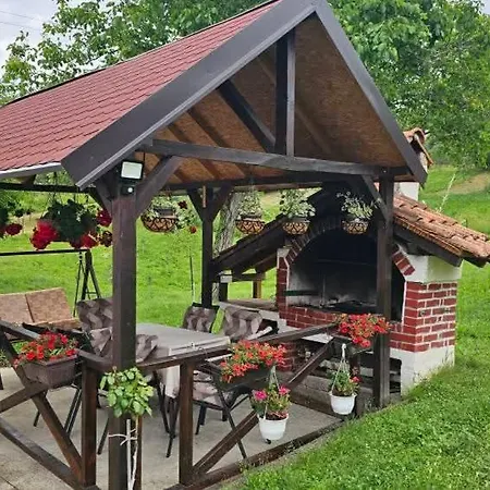 公寓 Doksas Deguric *