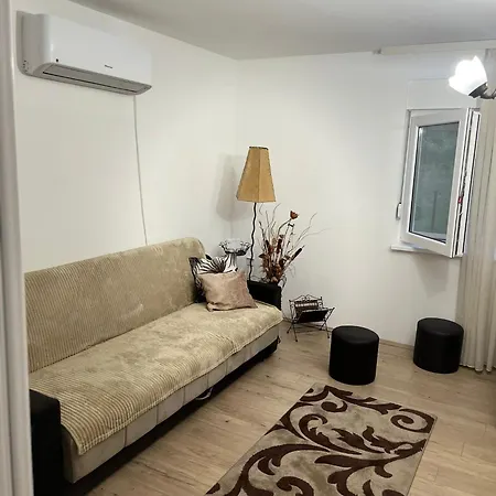 Apartment Doksas Deguric *