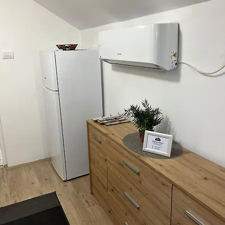 Apartment Doksas Deguric