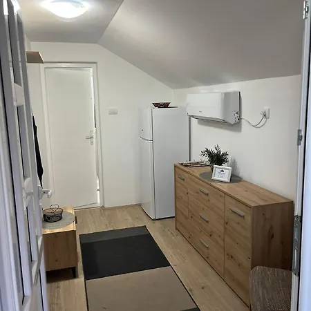 Apartment Doksas Deguric *