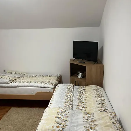 Doksas Deguric Apartment